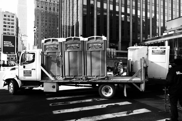 Best Local porta potty services  in Oakwood Hls, IL